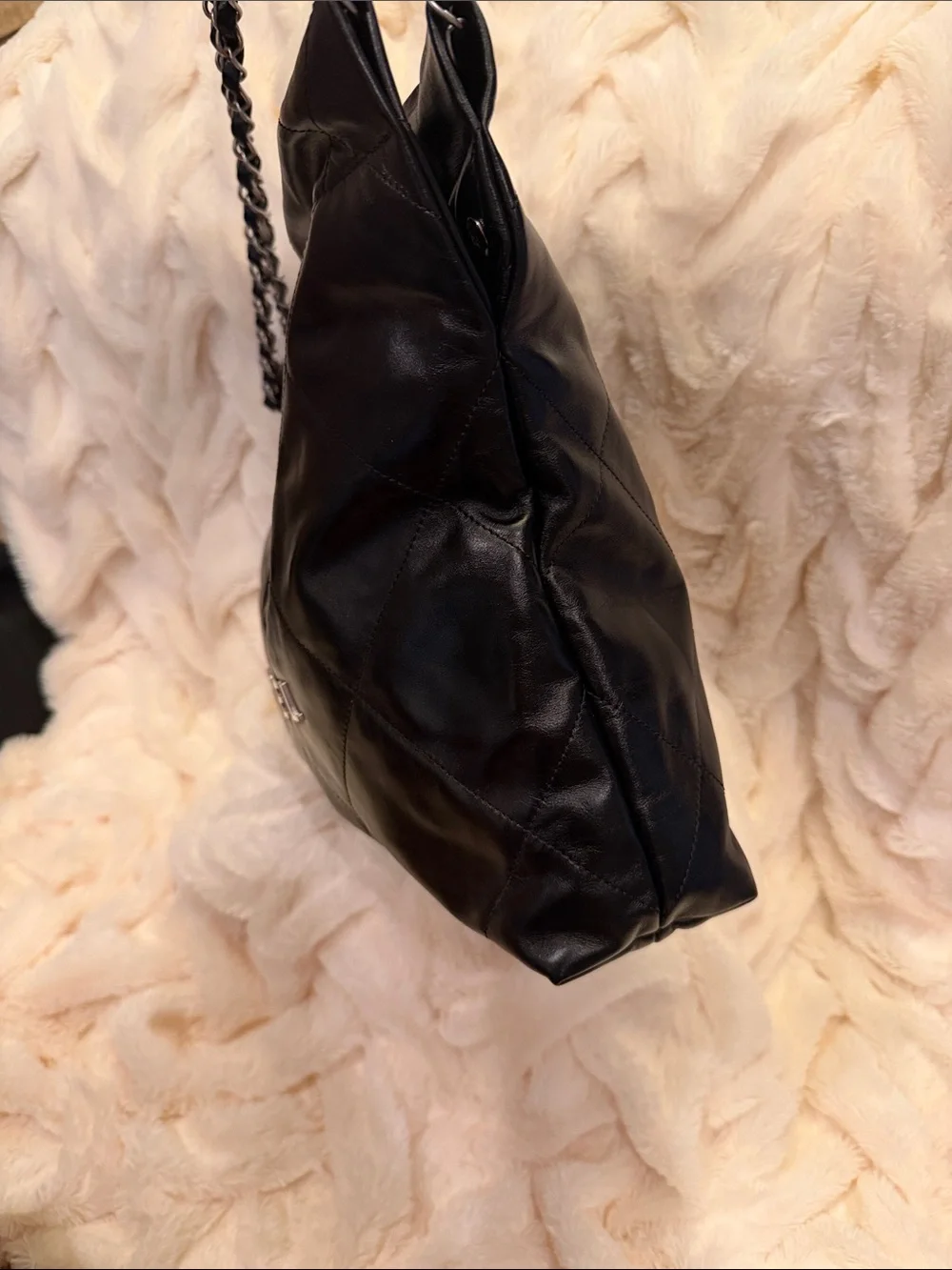 CHANEL Black Quilted Lambskin Shoulder Bag with Silver Chain